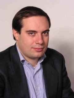  Dr Andrea Ferrari